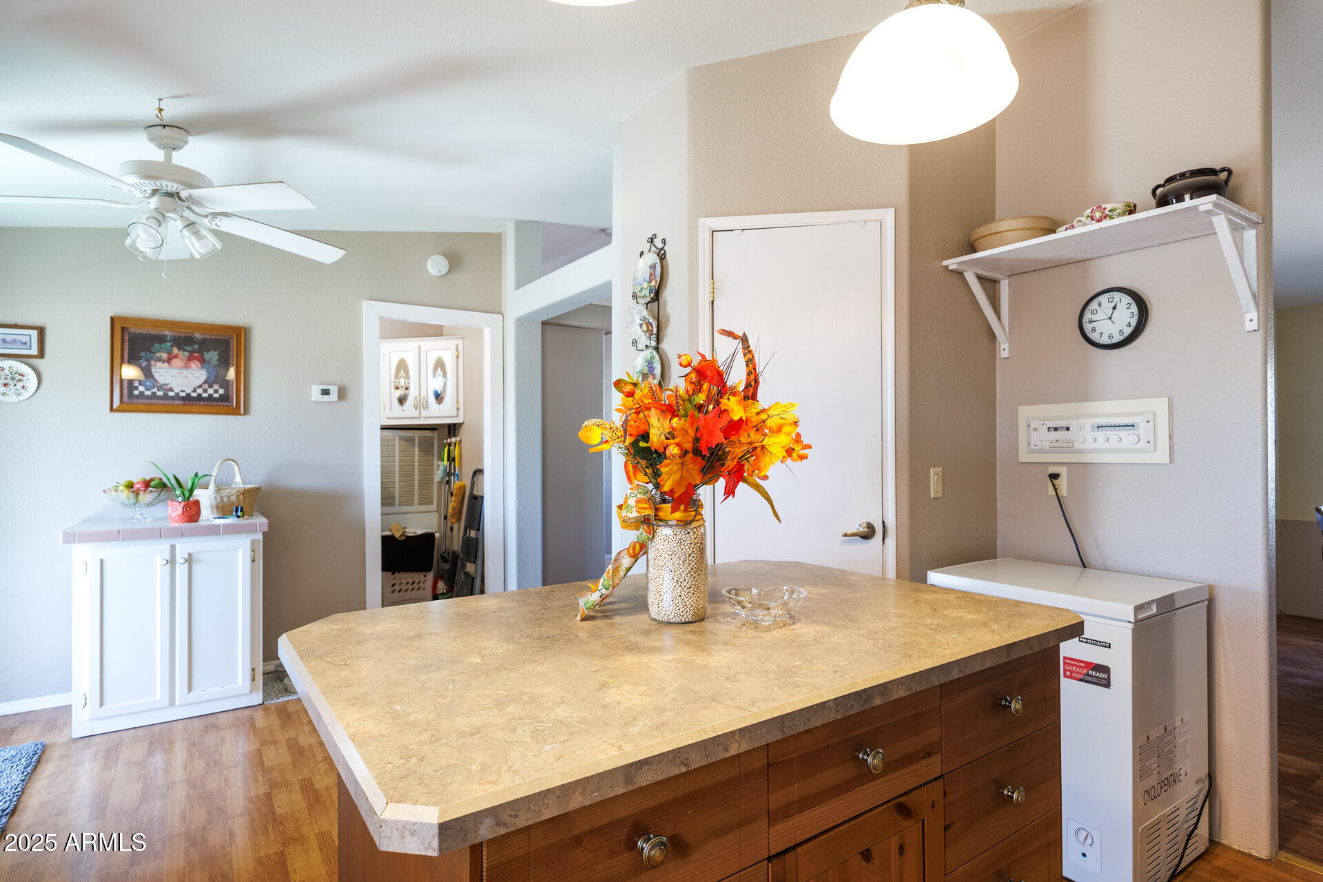 11549 Stagecoach Road Arizona City, AZ 85123 - Photo 11 of 32 Kitchen 4