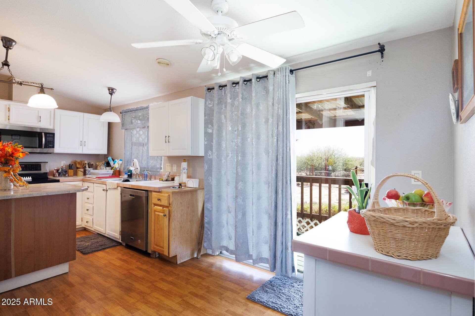 11549 Stagecoach Road Arizona City, AZ 85123 - Photo 13 of 32 Breakfast Nook View