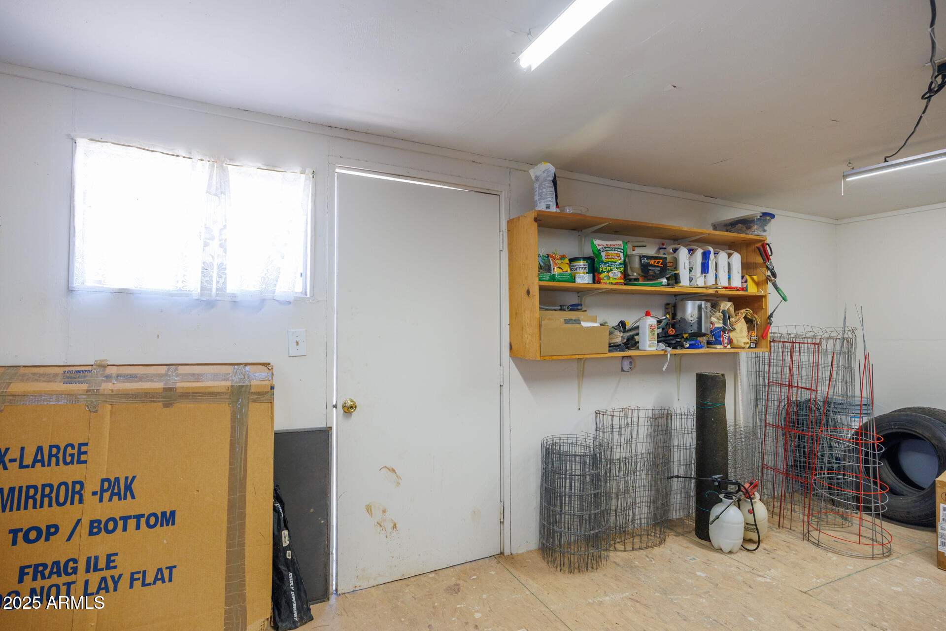 11549 Stagecoach Road Arizona City, AZ 85123 - Photo 2 of 32 Workshop Interior 4