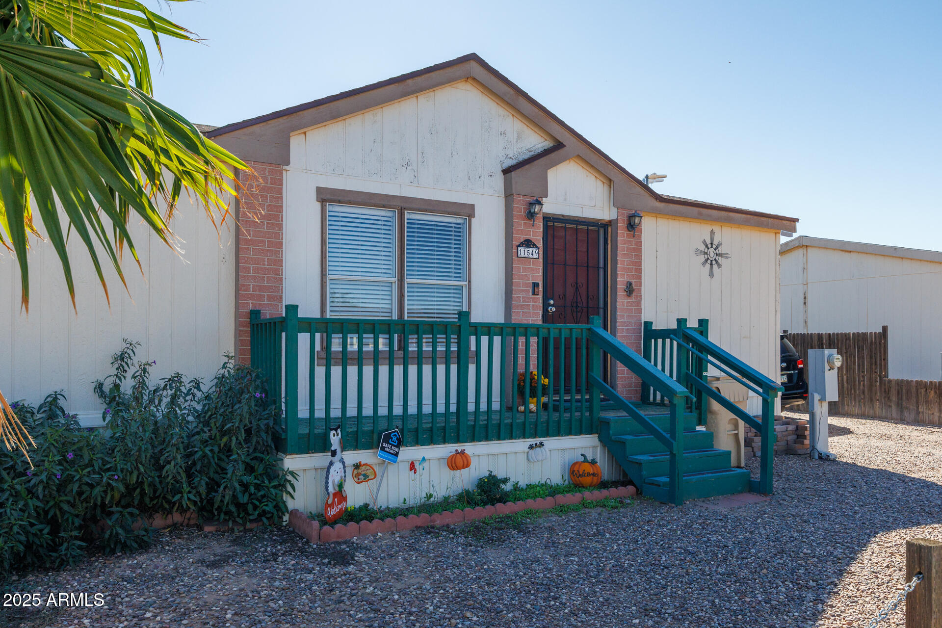 11549 Stagecoach Road Arizona City, AZ 85123 - Photo 4 of 32 Front Close