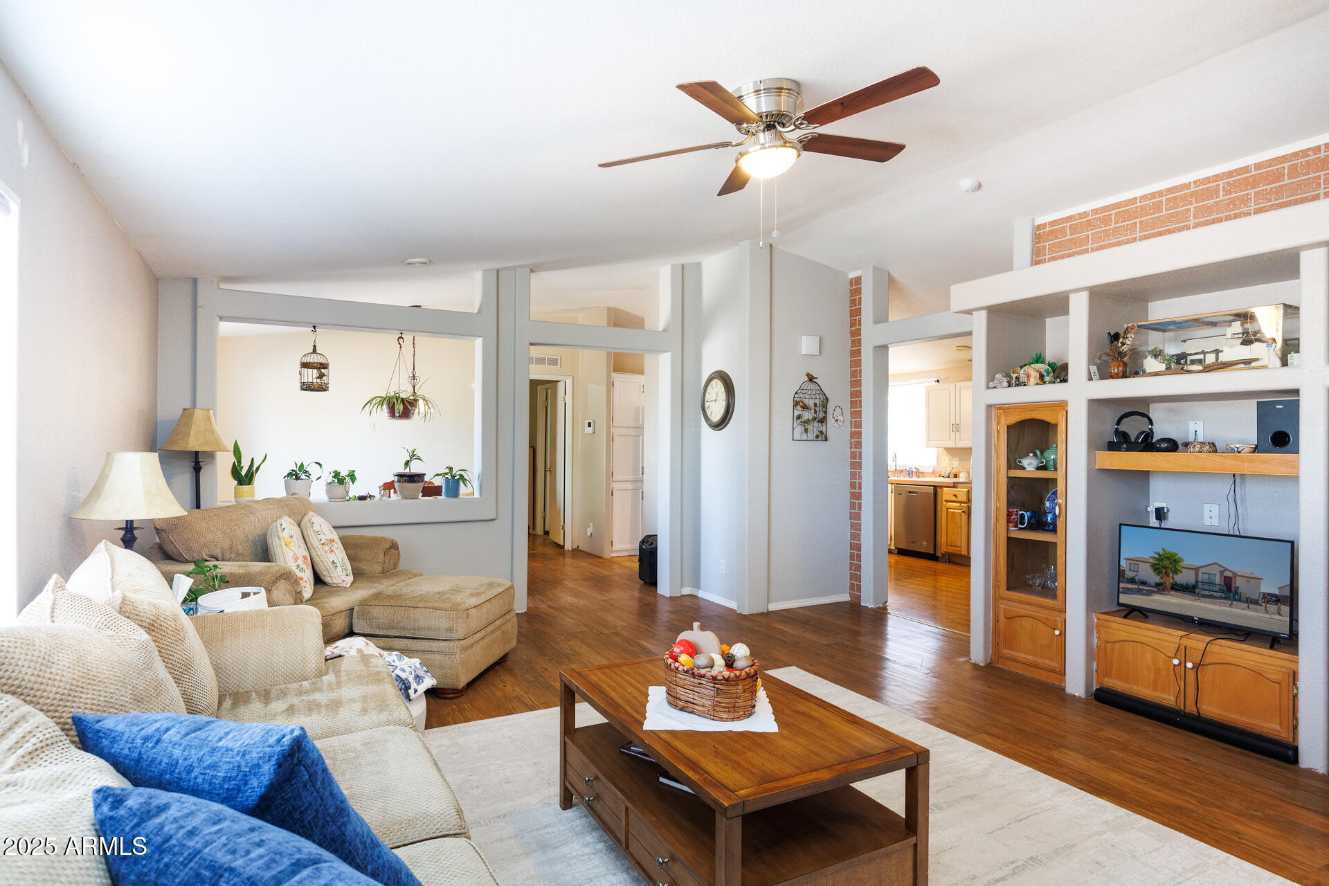 11549 Stagecoach Road Arizona City, AZ 85123 - Photo 7 of 32 Living Room View