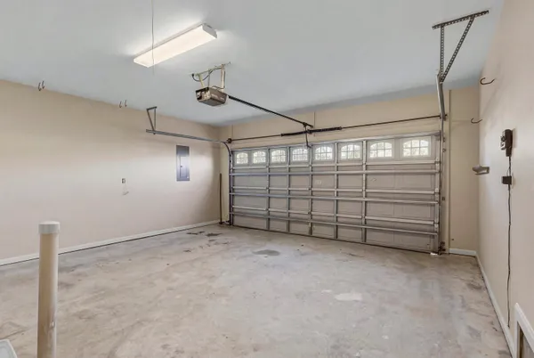 $399,900 | 4869 Lake Park Drive, Tallahassee, FL 32311