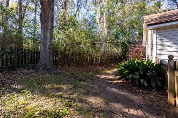 $399,900 | 4869 Lake Park Drive, Tallahassee, FL 32311