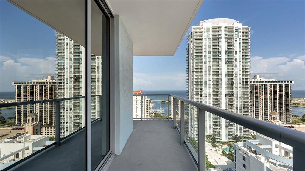 225 1st Avenue North, Unit B2 St. Petersburg, FL 33701 - Photo 15 of 42