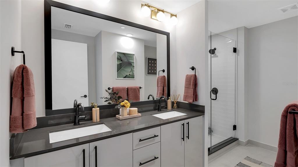 225 1st Avenue North, Unit B2 St. Petersburg, FL 33701 - Photo 8 of 42