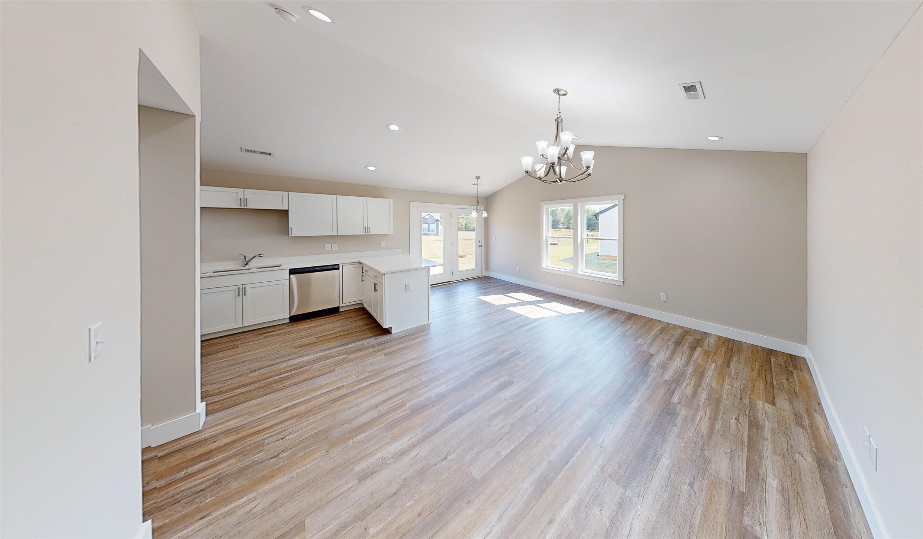 121 Sunrise Road Spartanburg, SC 29302 - Photo 2 of 27 Gallery Image 2
