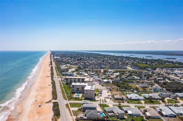 $425,000 | 2290 Ocean Shore Boulevard, Unit 2070, Ormond Beach, FL 32176