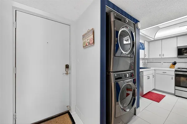 $425,000 | 2290 Ocean Shore Boulevard, Unit 2070, Ormond Beach, FL 32176