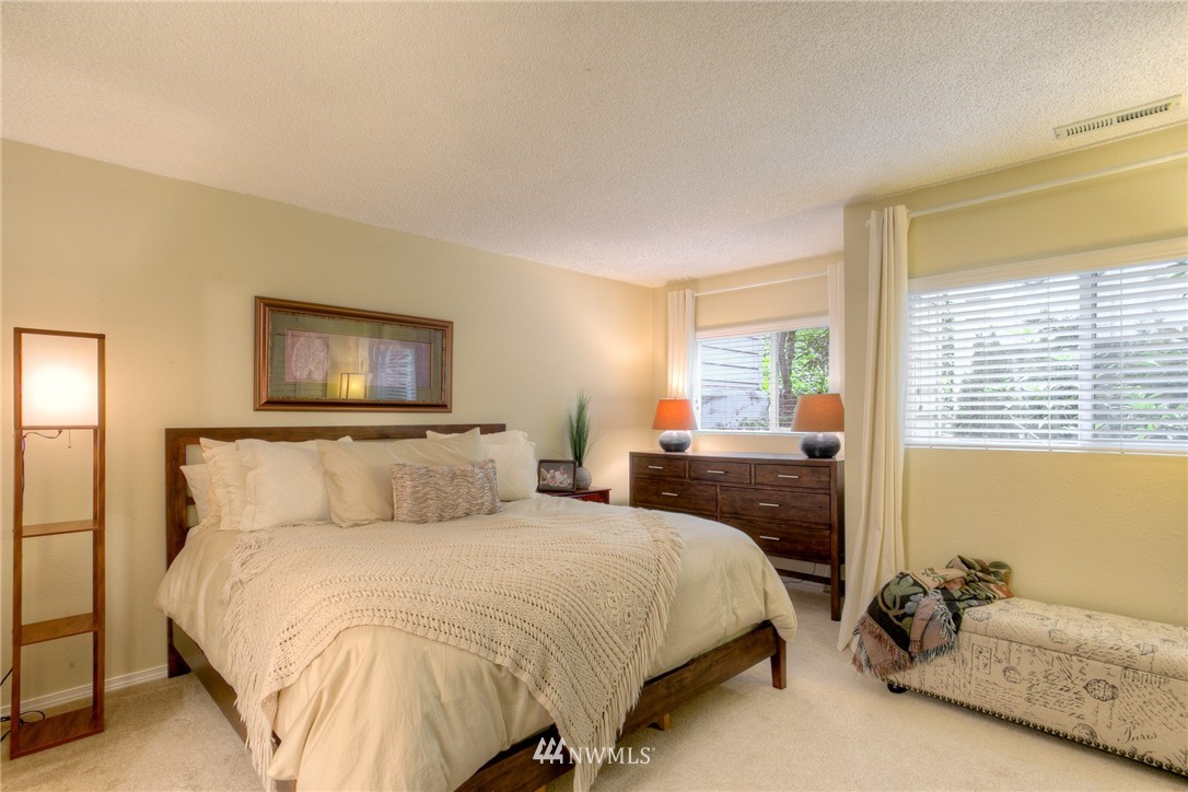 7367 Old Redmond Road, Unit 102 Redmond, WA 98052 - Photo 16 of 21