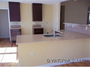 446 Gray Fox Road Rosman, NC 28772 - Photo 4 of 8 Gallery Image 4