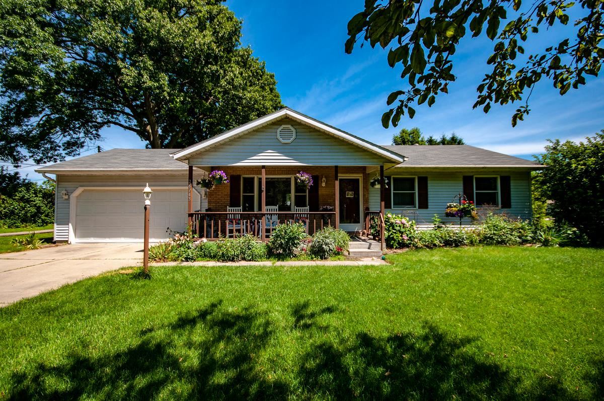 26743 Edwards Road Elkhart, IN 46514 - Photo 1 of 19 Gallery Image 1