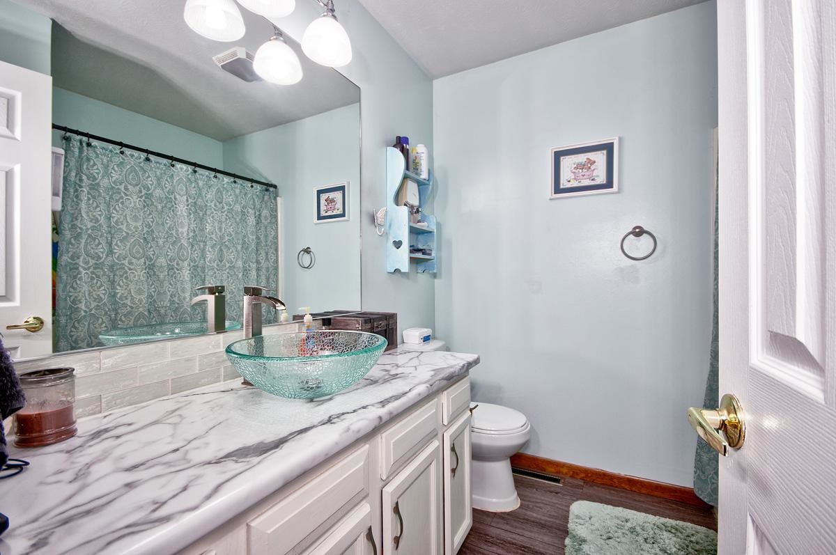 26743 Edwards Road Elkhart, IN 46514 - Photo 12 of 19 Gallery Image 12