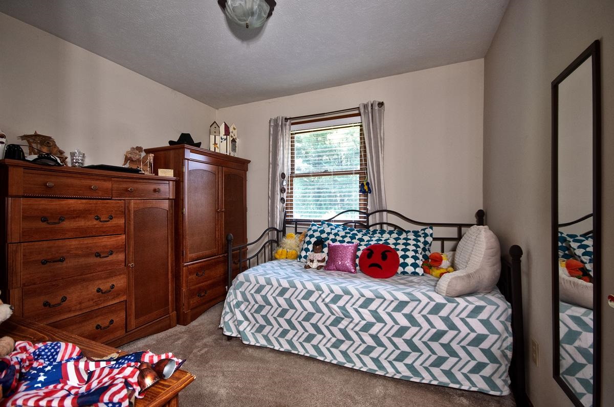 26743 Edwards Road Elkhart, IN 46514 - Photo 13 of 19 Gallery Image 13