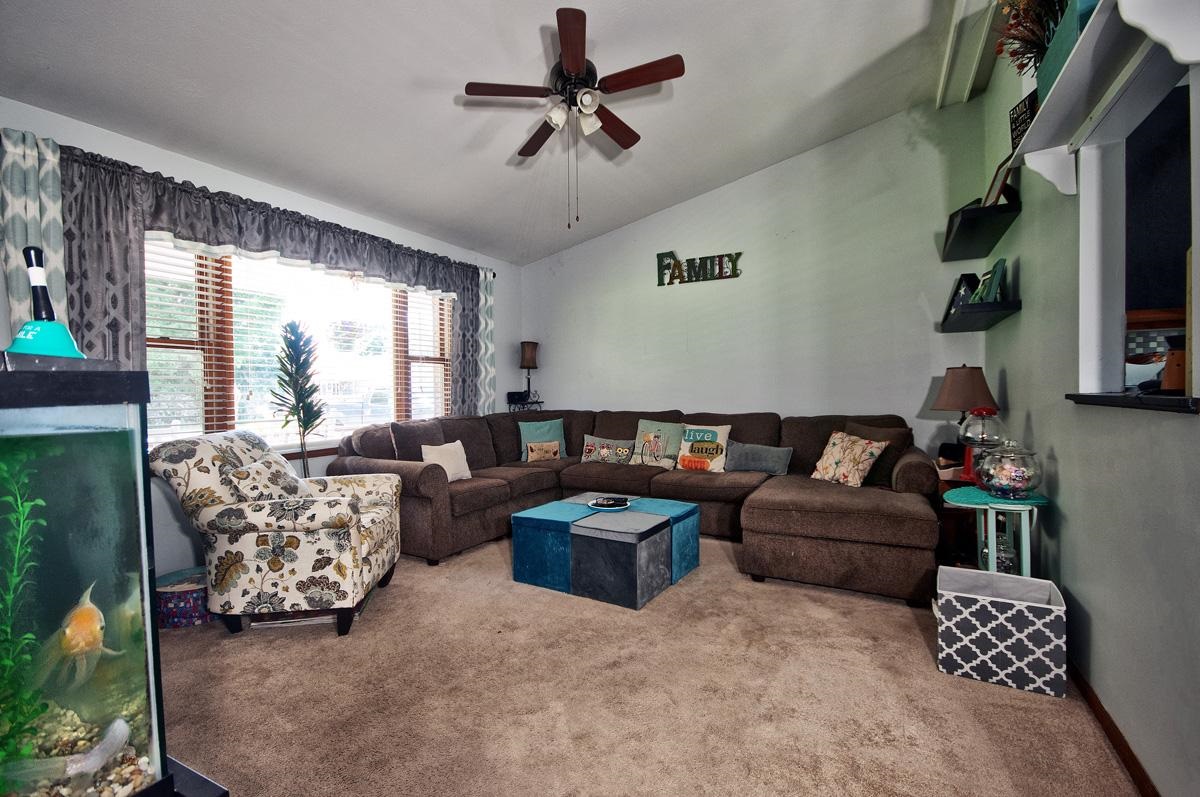 26743 Edwards Road Elkhart, IN 46514 - Photo 4 of 19 Gallery Image 4