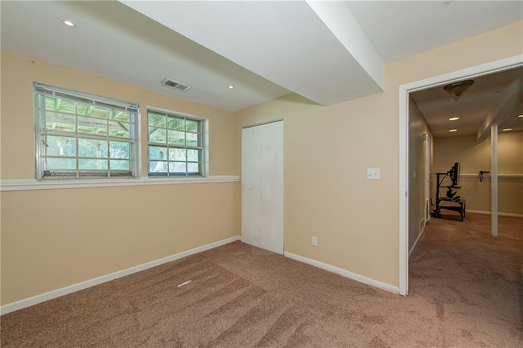103 Lansdowne Road Indianapolis, IN 46234 - Photo 23 of 32