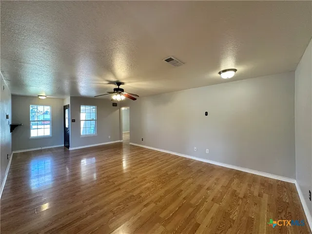 $225,000 | 5308 Gunnison Drive, Killeen, TX 76542