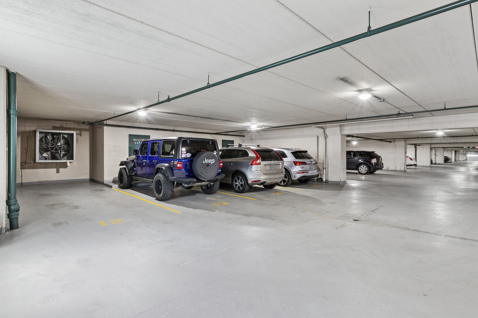 650 South River Road, Unit 301 Des Plaines, IL 60016 - Photo 19 of 21