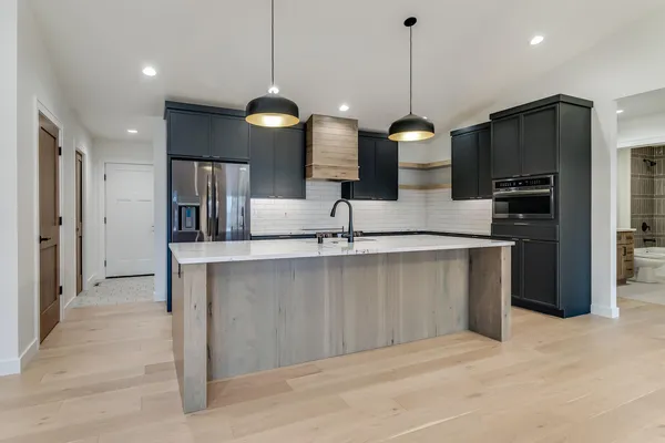 $629,900 | 1407 Herb Lane, Holmen, WI 54636