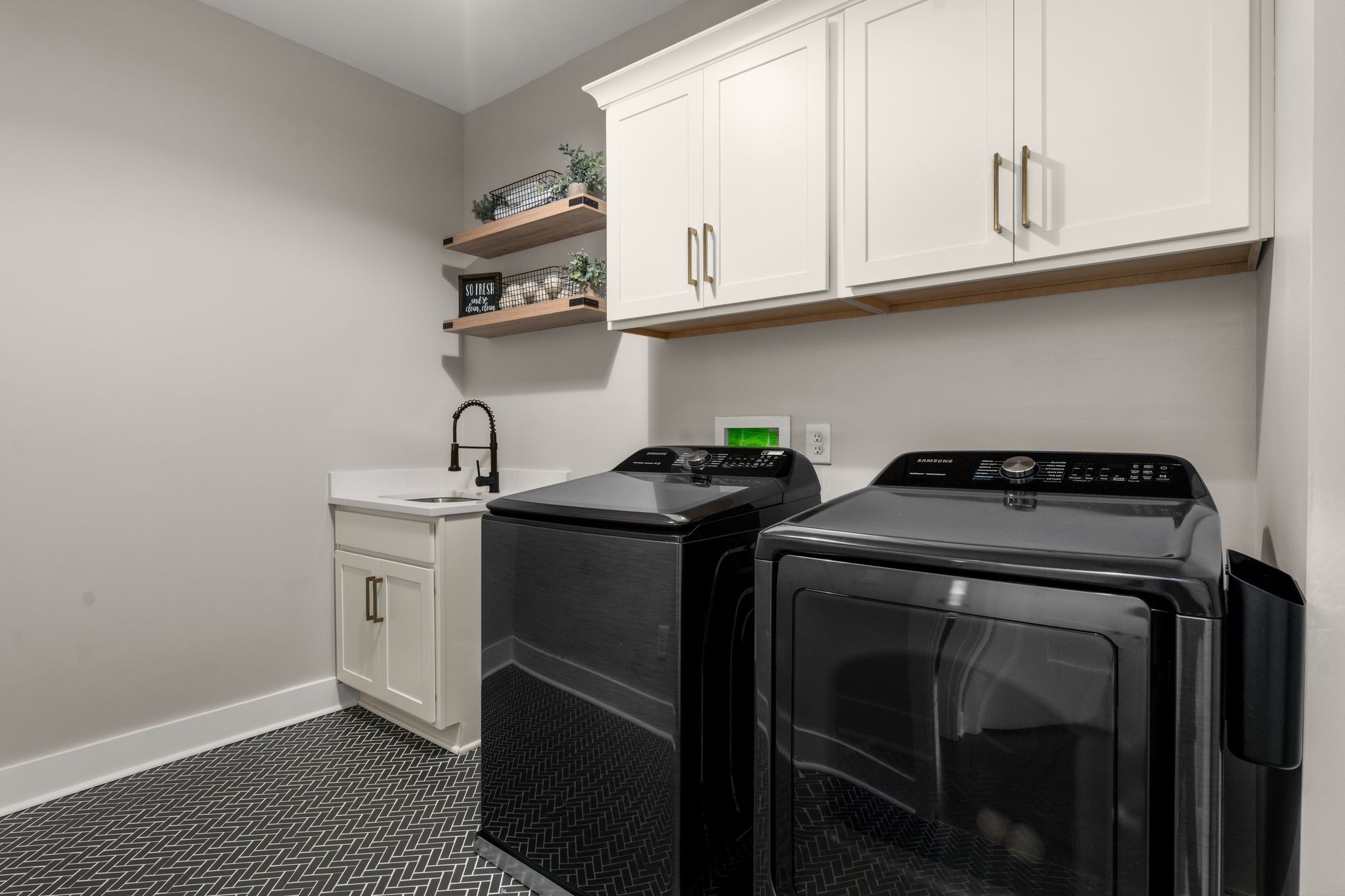 454 Cardel Lane Franklin, TN 37064 - Photo 37 of 53 a utility room with dryer and washer