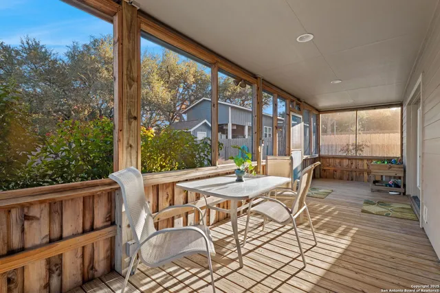 $565,000 | 556 Apollo Drive, Canyon Lake, TX 78133