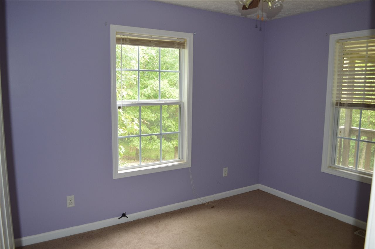 1037 Mercer Road Bowling Green, KY 42101 - Photo 7 of 8 Gallery Image 7