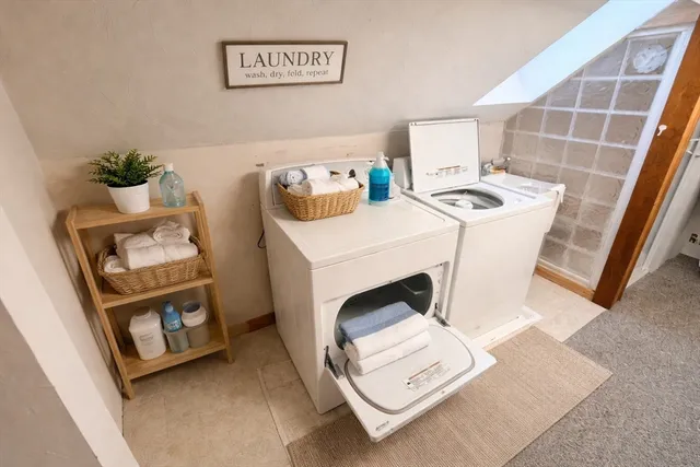 $2,300 | 50 School Street, Unit 2ND FL R, Hudson, MA 01749