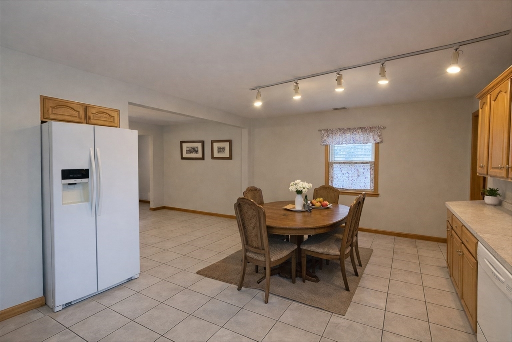 50 School Street, Unit 2ND FL R Hudson, MA 01749 - Photo 5 of 17