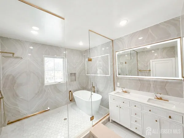 $1,699,900 | 24 Norton Street, Edison, NJ 08820