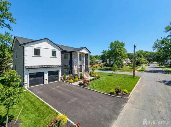 $1,699,900 | 24 Norton Street, Edison, NJ 08820