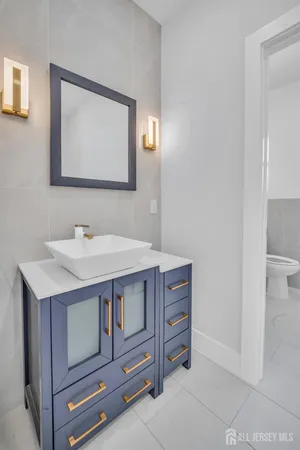 $1,699,900 | 24 Norton Street, Edison, NJ 08820