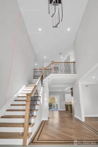 $1,799,899 | 24 Norton Street, Edison, NJ 08820