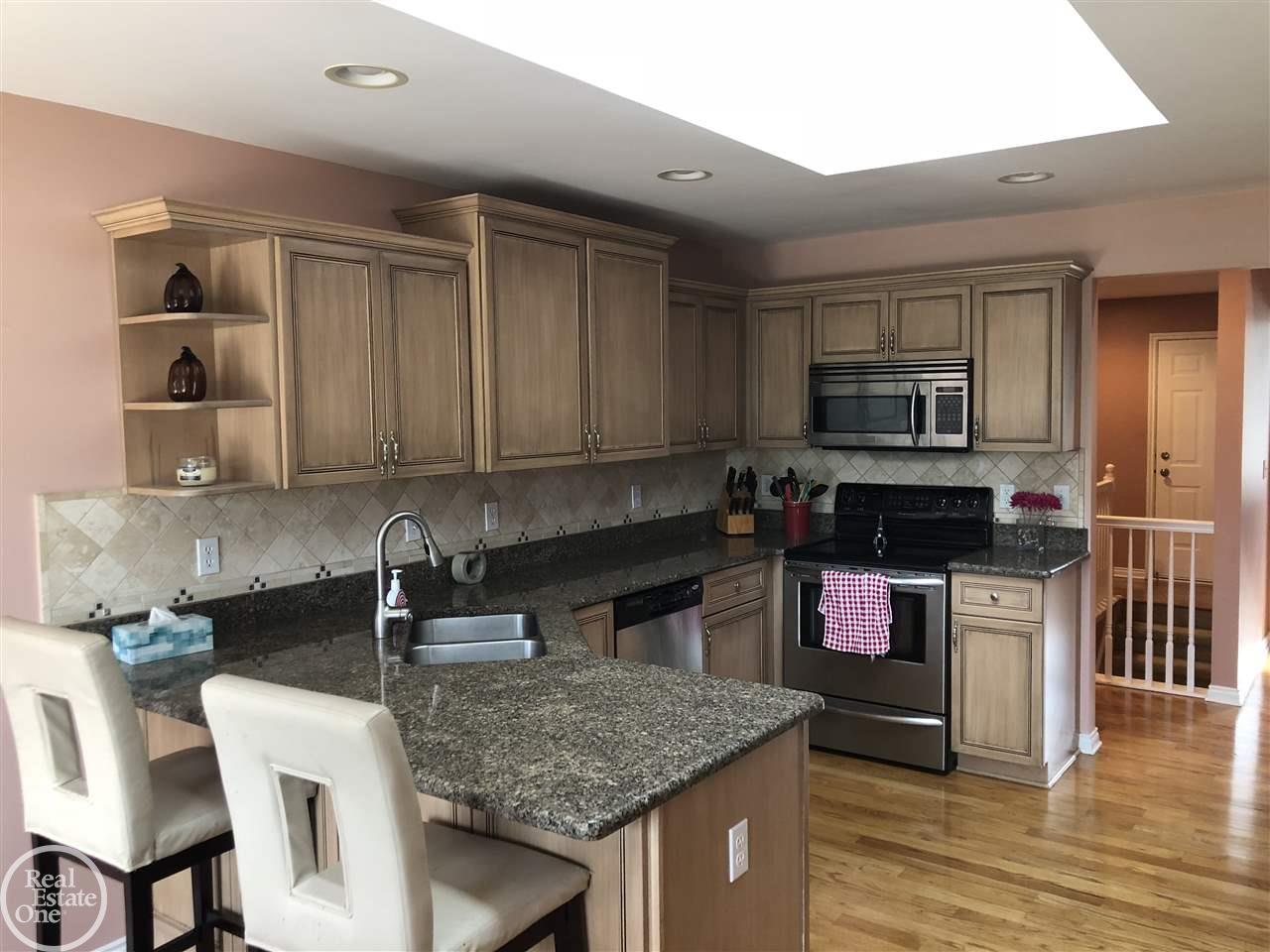 49313 Monte Road Chesterfield, MI 48047 - Photo 7 of 24