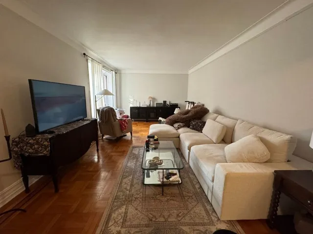 $2,800 | 50 Ocean Parkway, Unit 5F | Windsor Terrace