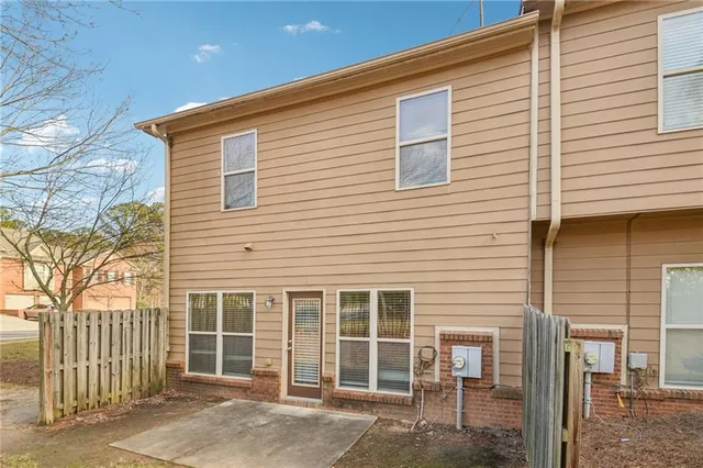 $321,500 | 314 Oakland Hills Way, Lawrenceville, GA 30044