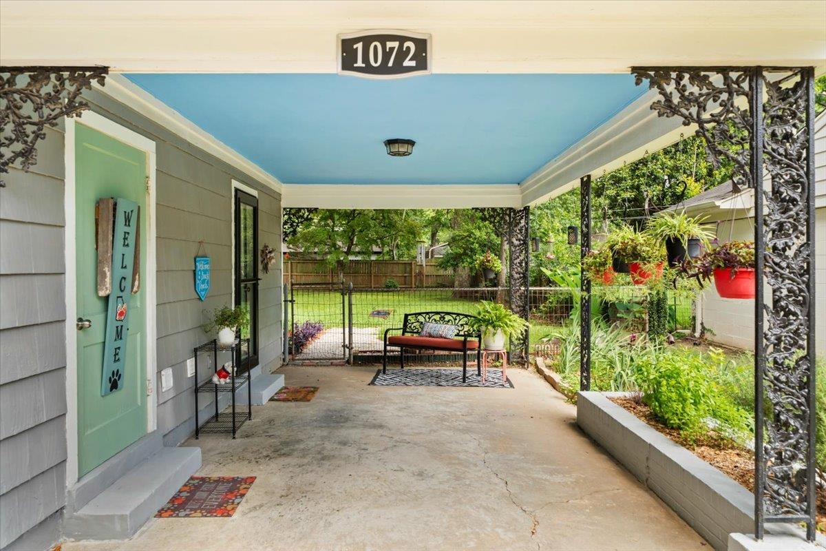 1072 West Perkins Road Memphis, TN 38117 - Photo 4 of 33