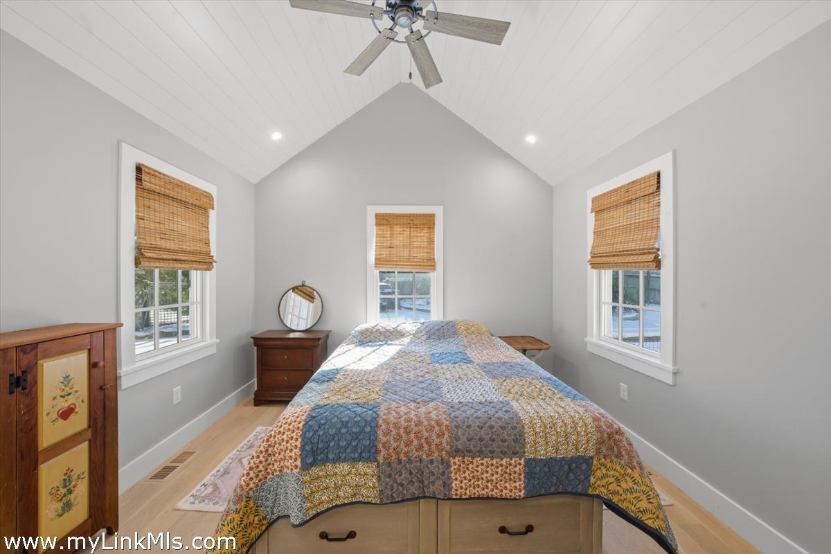 10 Fowler Avenue Edgartown, MA 02539 - Photo 13 of 18