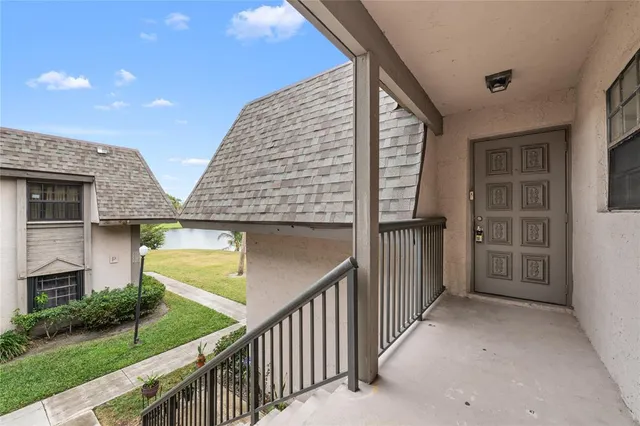 $285,000 | 3574 Northwest 95th Terrace, Unit 8Q, Fort Lauderdale, FL 33351