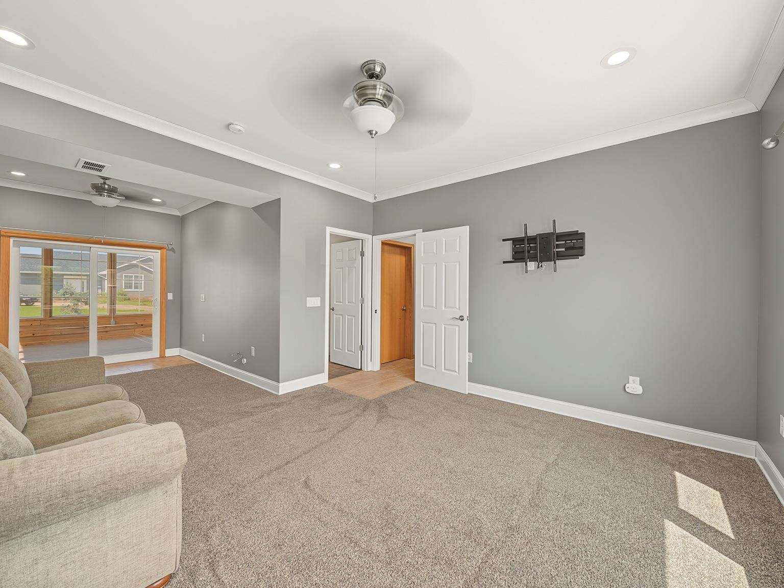 6738 Henry Road Belleville, WI 53508 - Photo 39 of 59 Gallery Image 39