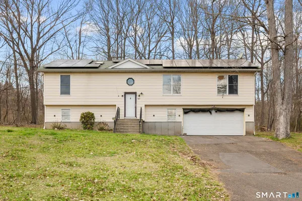 $299,990 | 805 Woodin Street, Hamden, CT 06514