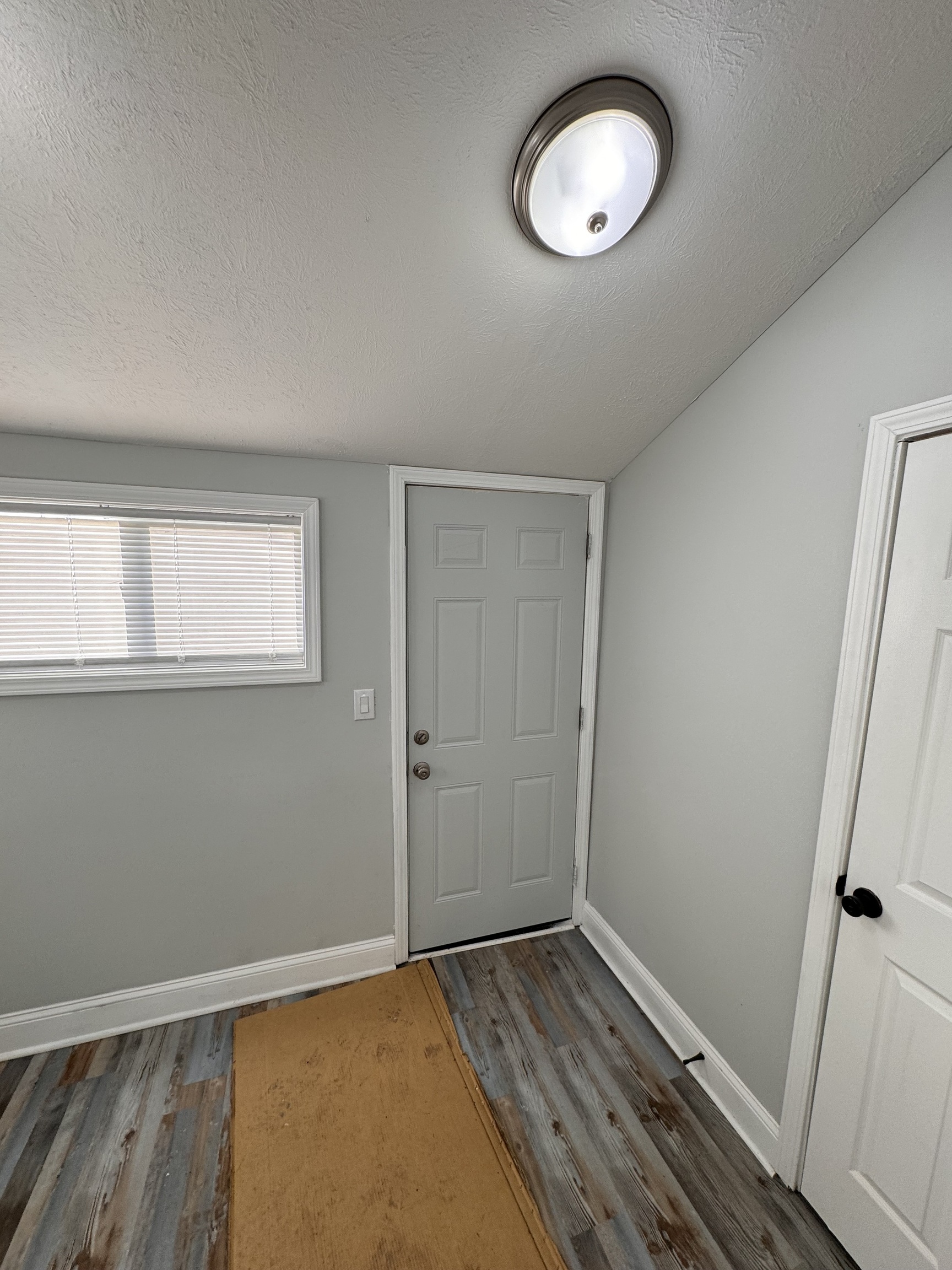 1630 Union Street Columbus, IN 47201 - Photo 15 of 32