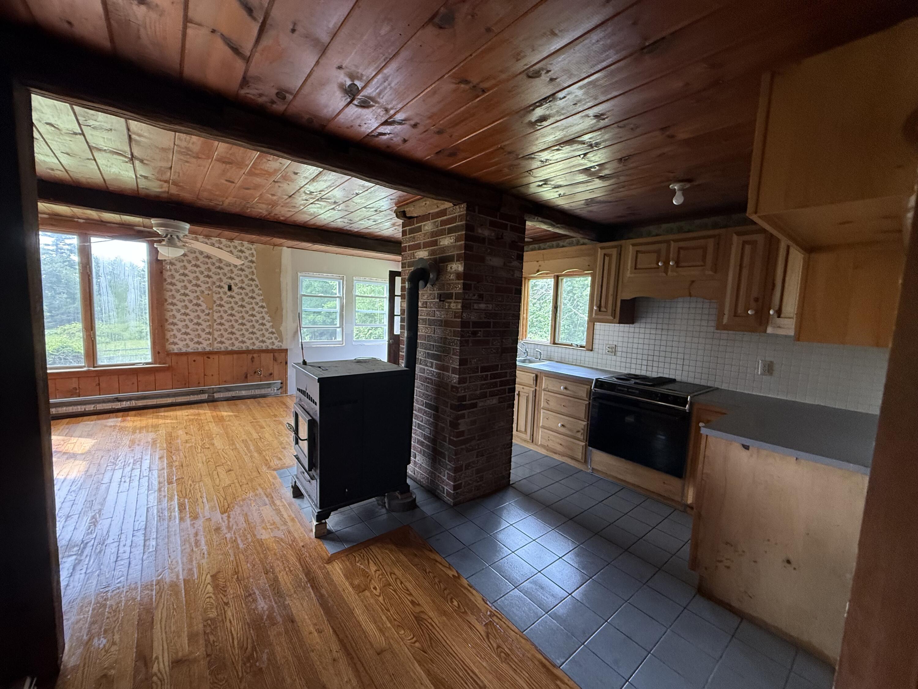 254 Sunset Road Sanford, ME 04083 - Photo 13 of 44 IMG_8597