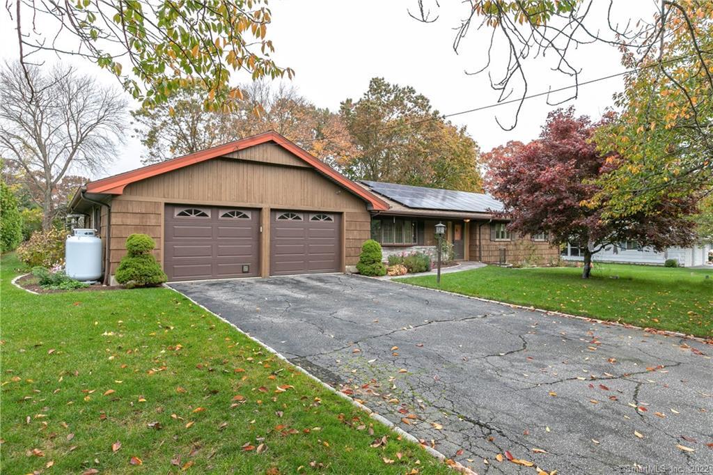 140 Oak Ridge Road Stratford, CT 06614 - Photo 1 of 1