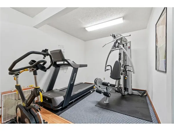 $142,000 | 2801 Flag Avenue North, Unit 314, New Hope, MN 55427