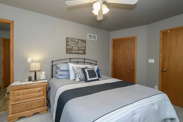 $525,000 | S75W32101 Paul Lane, Mukwonago, WI 53149