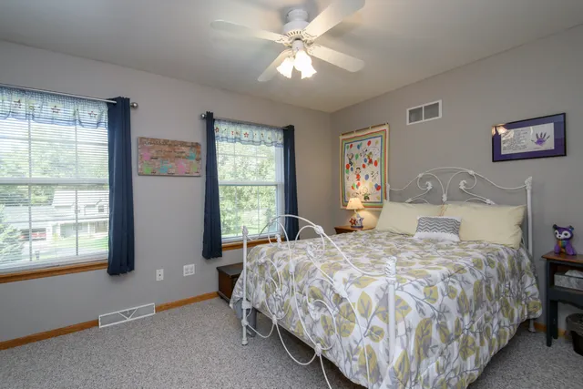 $525,000 | S75W32101 Paul Lane, Mukwonago, WI 53149