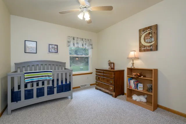 $525,000 | S75W32101 Paul Lane, Mukwonago, WI 53149