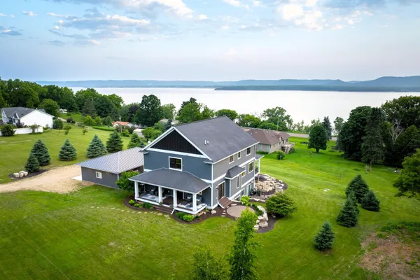 $825,000 | W12420 Highway 35, Stockholm, WI 54769