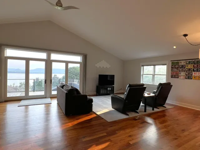 $850,000 | W12420 Highway 35, Stockholm, WI 54769