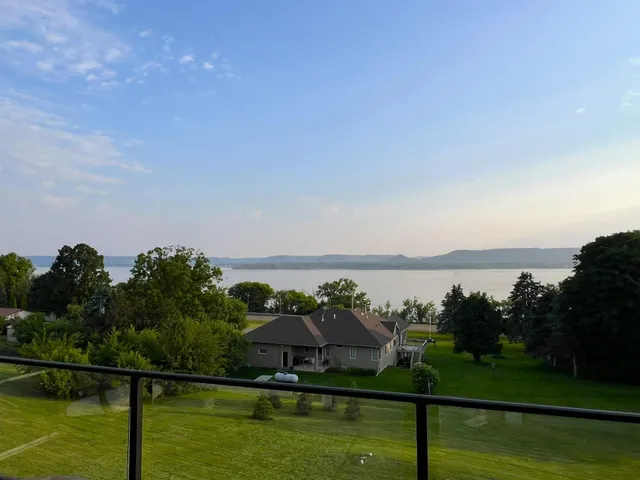 $850,000 | W12420 Highway 35, Stockholm, WI 54769