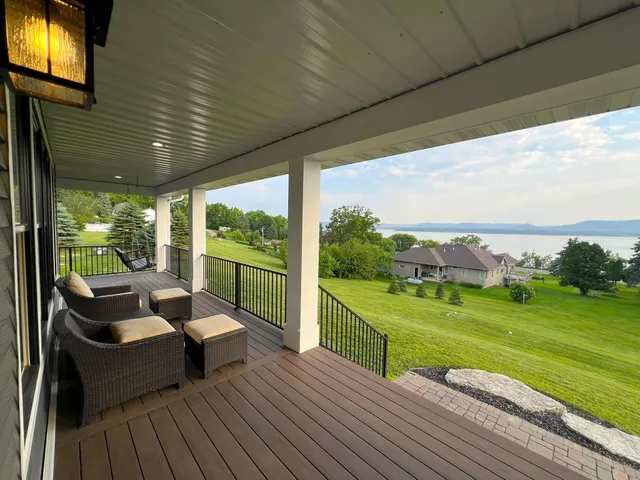 $850,000 | W12420 Highway 35, Stockholm, WI 54769